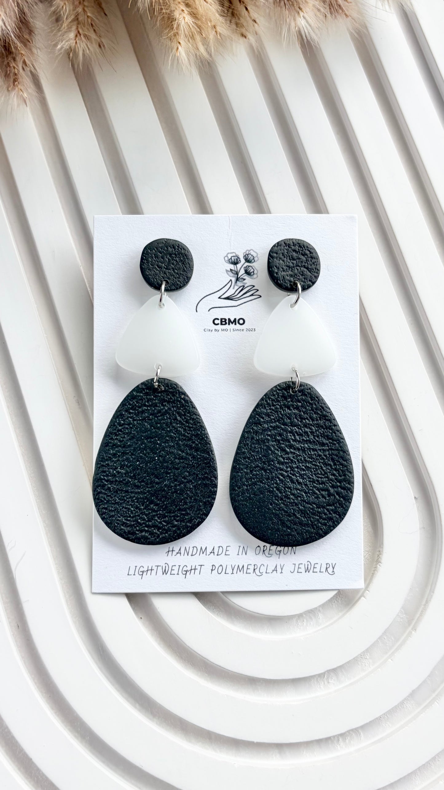 The Vassa Dangles